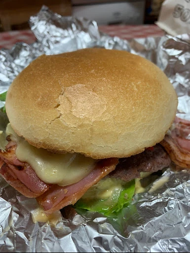 Hamburguesería Serman photo 3